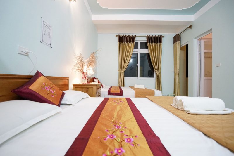 phòng ngủ Xuân Phương Hotel